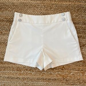 NWOT Veronica Beard Kimm Short with Silver Crest Buttons Size 4 Off-White